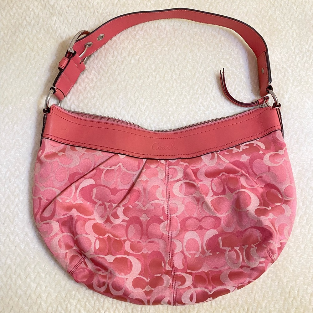 **SOLD** LIKE NEW Coach Signature Logo Soho Hobo Bag